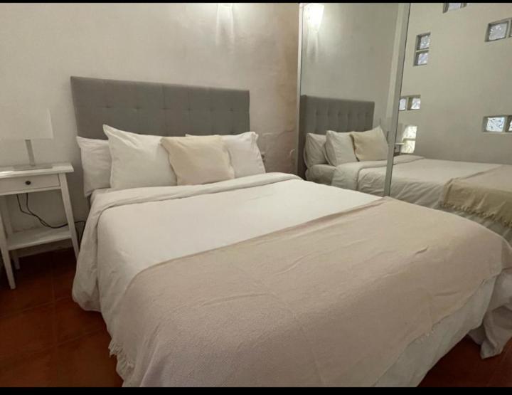 Sleepers Apto Nico Hospitalet de Llobregat Kültér fotó